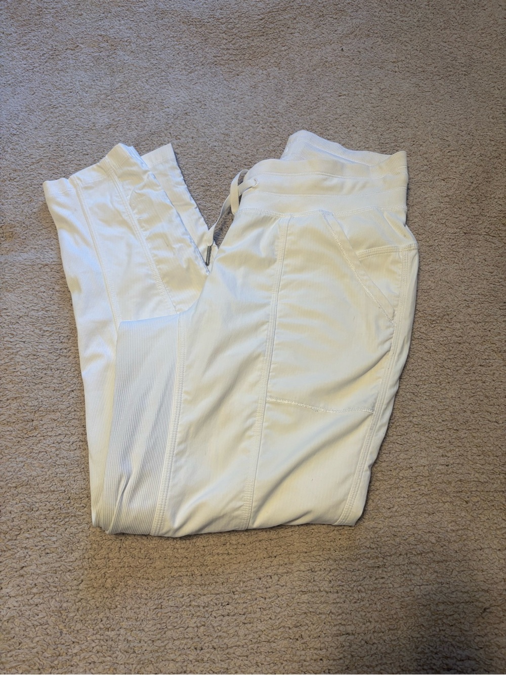 Lululemon Studio Pant size 6 white